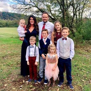 Meet your Posher, Julia